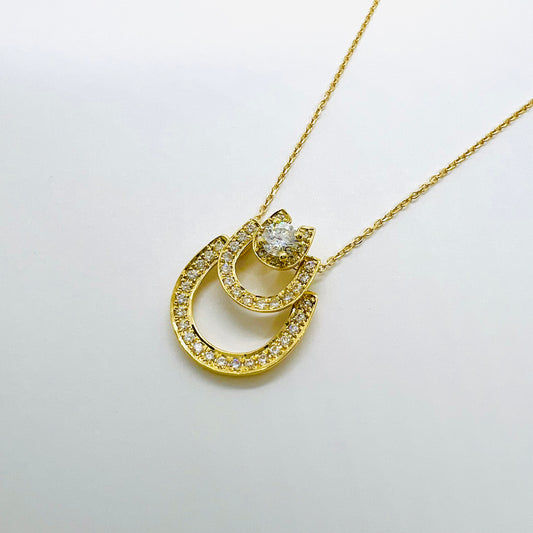 NEW！【先行販売特別価格！～12/9迄】K18　ﾀﾞｲﾔﾊﾟｳﾞｪ　ﾀﾞｲﾔ入り三重(みつがさね)ペンダント