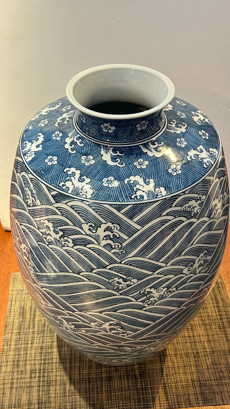 【タイムセール】源右衛門窯★染付四海波花瓶
